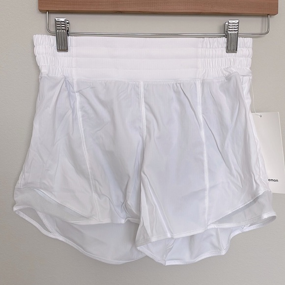 lululemon athletica Pants - NWT Lululemon Hotty Hot High-Rise Short 4" Lined White Size 6